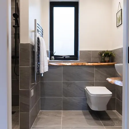 Drumhierny Woodland Hideaway County Leitrim