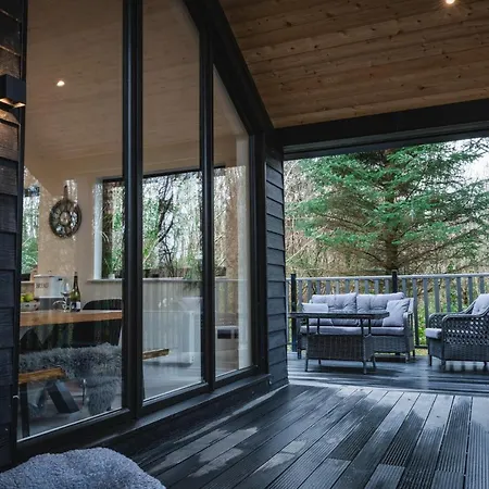 Lodge Drumhierny Woodland Hideaway *