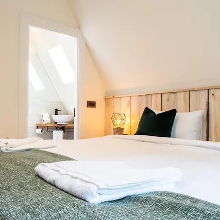 Jaktstuga Drumhierny Woodland Hideaway *