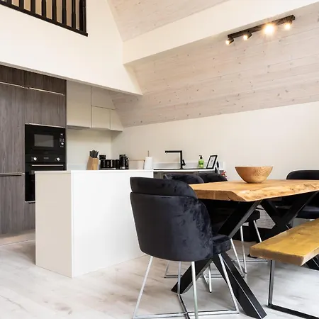 Drumhierny Woodland Hideaway Lodge County Leitrim