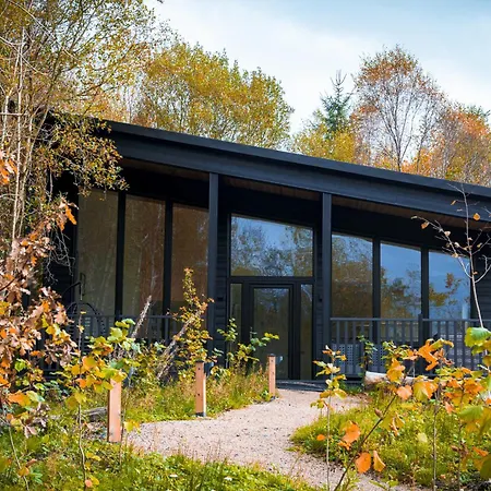 Drumhierny Woodland Hideaway Lodge County Leitrim