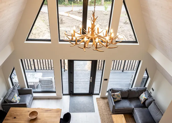 Drumhierny Woodland Hideaway אכסניה